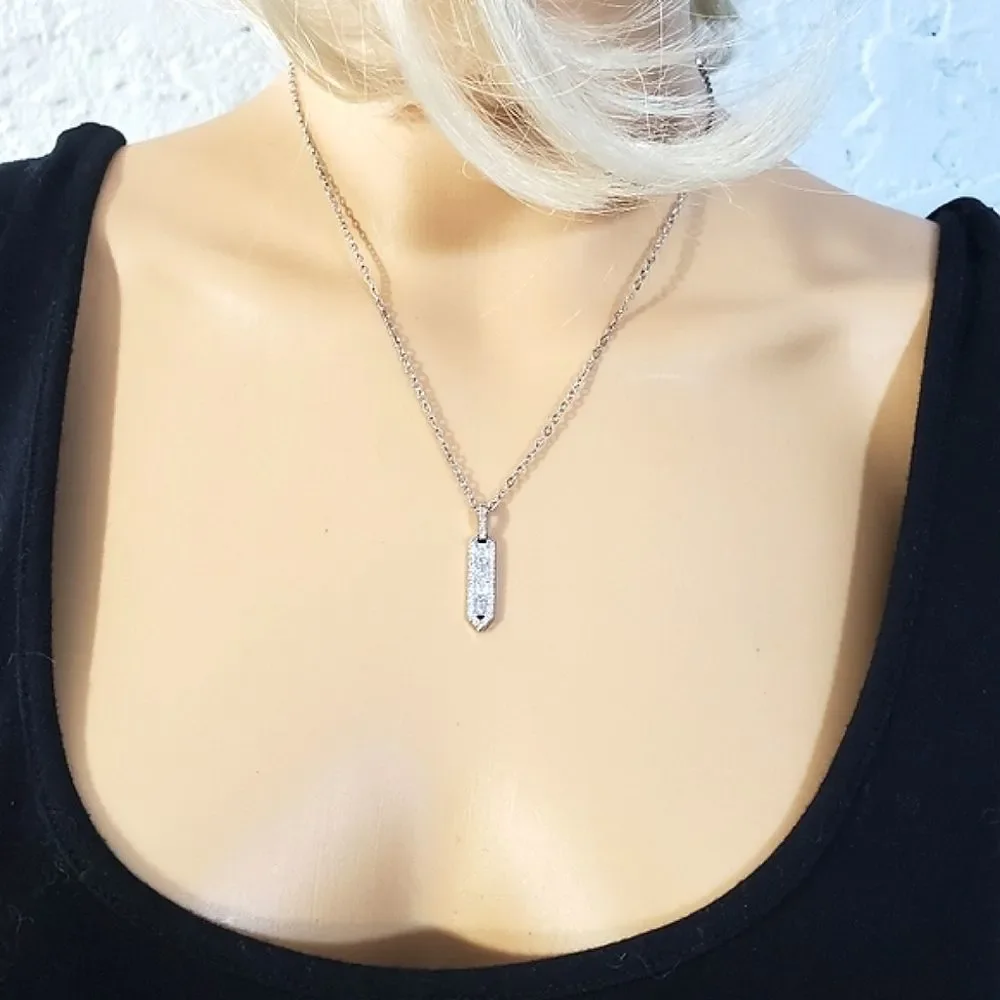 NEW  zirconia  silver plated fashion pendant and 18